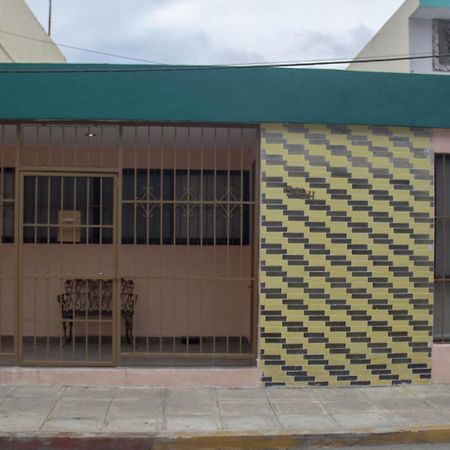 Casa 3 Torres En El Barrio Santiago, Centro. Villa Mérida Exterior photo